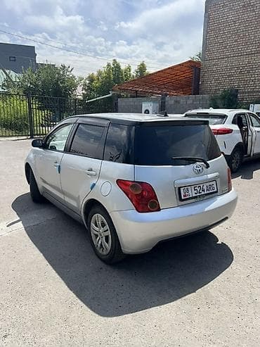 тайота ист 2010: Toyota Ist: 2004 г., 1.5 л, Автомат, Бензин, Хэтчбэк — 4