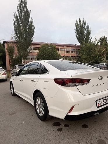 Hyundai Sonata: 2018 г., 2 л, Автомат, Газ, Седан — 10