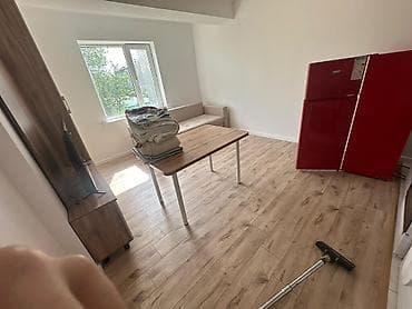 3 комната собственник: 30 м², С мебелью — 8