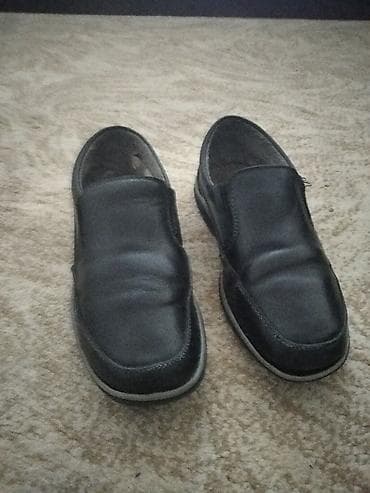 Джинсы и брюки: Продаю кожаные туфли на мальчика 31 размера в хорошем состоянии. 500 — 1