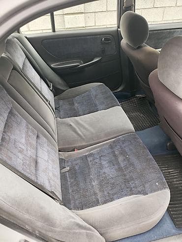 bmw x7: Mazda 626: 1997 г., 2 л, Механика, Бензин, Хэтчбэк — 8