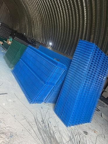 йевро забор: Секционные и рулонные металлические ограждения Описание: - — 3