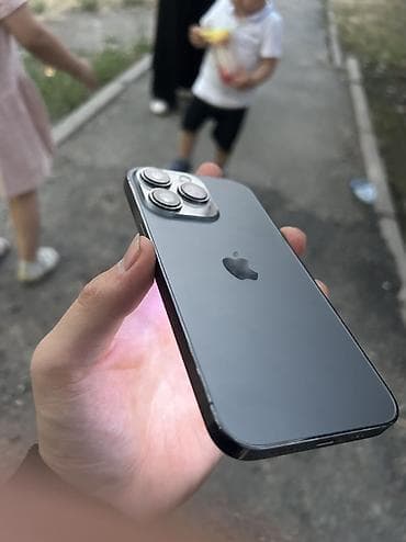 IPhone 13 Pro, Б/у, 128 ГБ, Графит, Защитное стекло, 75 %