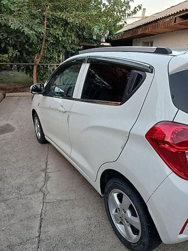 step rf1: Chevrolet Spark: 2016 г., 1 л, Вариатор, Бензин, Хэтчбэк — 2