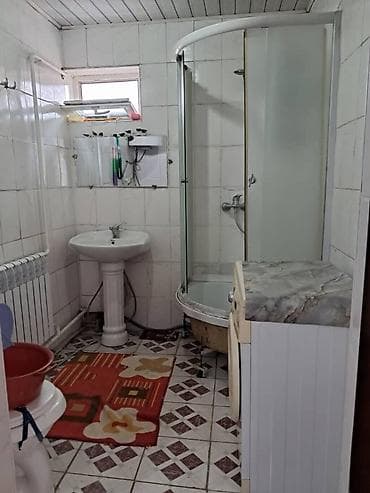 89: 🏡 Продаётся дом в Бишкеке 📍 ж/м Колмо 🔹 5 комнат 🔹 Площадь дома — 120 — 6