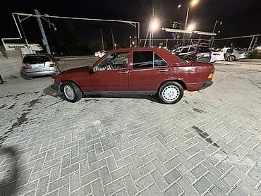 коллектор е34: Mercedes-Benz 190: 1985 г., 1.8 л, Механика, Бензин, Седан — 6