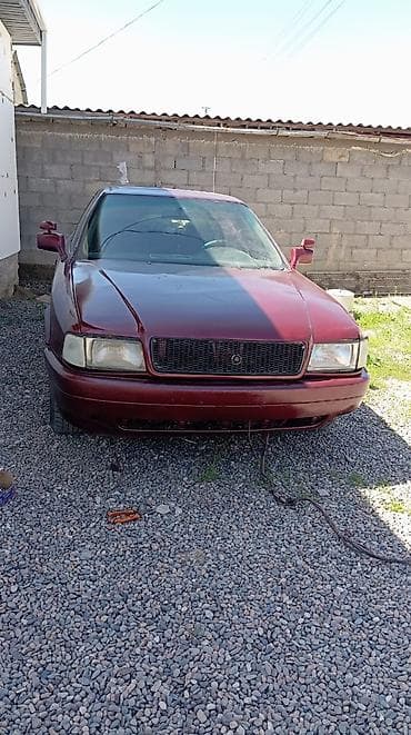 sprinter bazar: Audi 80: 1993 г., Седан — 4