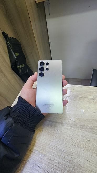 Мобильные телефоны: Samsung Galaxy S25 Ultra, Б/у, 256 ГБ, цвет - Серебристый, 2 SIM — 1