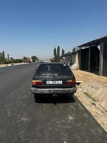 Продажа авто: Volkswagen Passat Variant: 1990 г., 1.8 л, Механика, Бензин, Универсал — 4