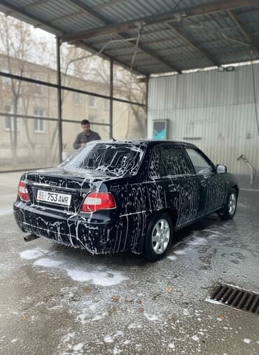 Chevrolet : 2011 г., 1.5 л, Механика, Бензин, Седан