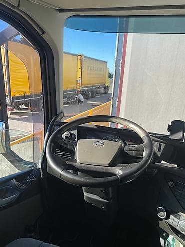 Унаа: Сүйрөгүч, Volvo, 2017 г. — 6