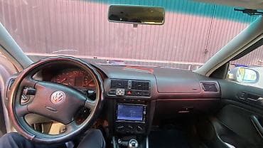 Продажа авто: Volkswagen Golf GTI: 1999 г., 1.4 л, Механика, Бензин, Хэтчбэк — 9