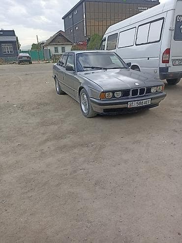 audi rs3: BMW 5 series: 1993 г., 2 л, Механика, Бензин, Седан — 3