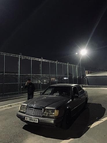 rx 7: Mercedes-Benz W124: 1989 г., Седан — 1