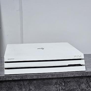 best comp: Продам Playstation 4pro в отличном состоянии. В комплекте 3 игр и два — 1