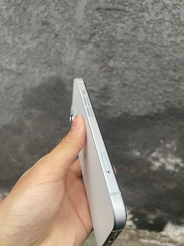 iphine xr: IPhone 15, Б/у, 128 ГБ, White Titanium, Зарядное устройство, Защитное стекло, Чехол, 84 % — 3