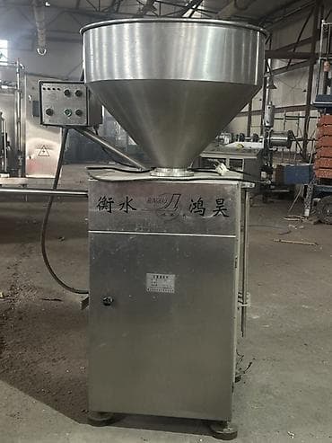 мишалка хлеба: Клипсатор для сосисок (китайский) б/у Промышленный клипсатор для — 1