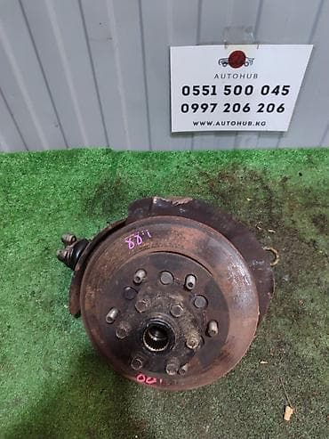 диски на делику: Цапфа (поворотный кулак в сборе) передняя правая для Mitsubishi Delica — 1