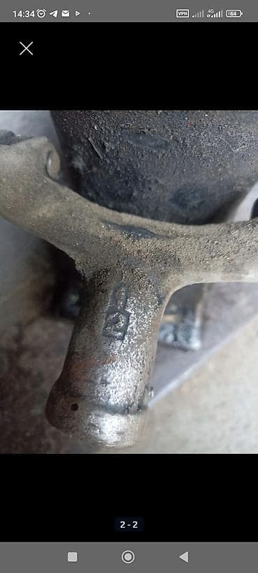 гене: Продаю разное железо.Домкрат поднимает но масло льется.Нужен ремонт — 7