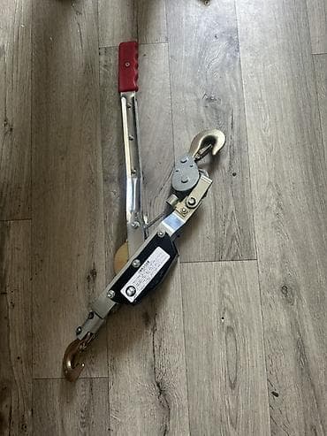 бак 200: Тросовый ручной рычажный тяговый механизм (камбала/камелот, «come — 6