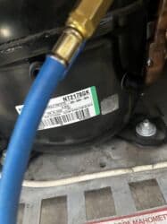 аренда фризер аппарат для мороженого: Ремонт холодильников Ремонт холодильника Ремонт морозильников — 5