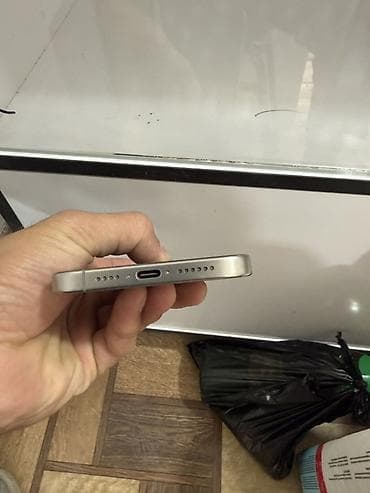 27 дюйм: IPhone 15 Pro, Колдонулган, 256 ГБ, Natural Titanium, 88 % — 4