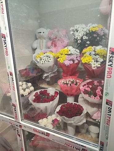 цветы гулдор: Цветочный магазин «Гүлдөр / Цветы» - Авторские и классические букеты — 2