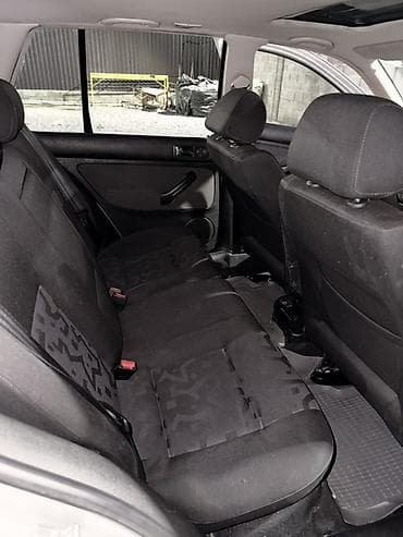 Продажа авто: Volkswagen Golf: 1999 г., 2 л, Механика, Бензин, Хэтчбэк — 10