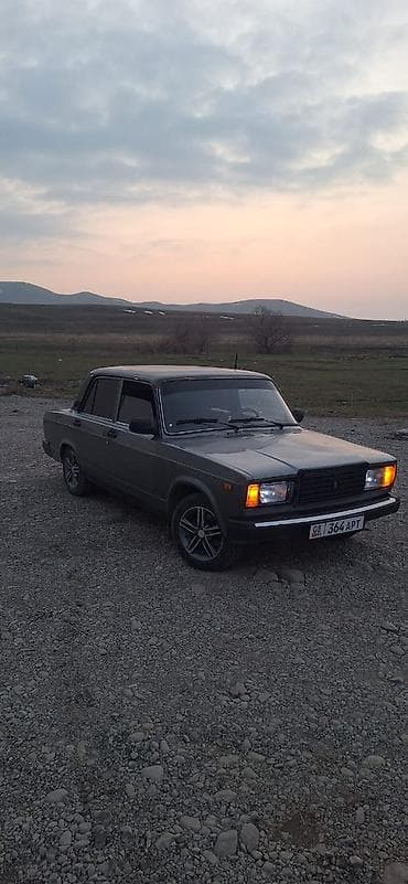 Транспорт: ВАЗ (ЛАДА) 2107: 2010 г., 1.7 л, Ручные, Бензин, Седан — 3