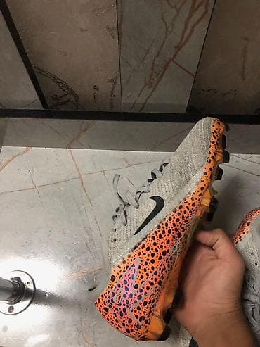 nike shox: Футбольные бутсы Nike для натурального газона (FG) Размер:39 Одевал — 2