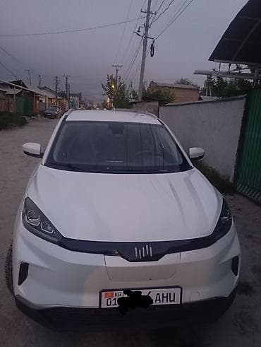 lexus e: Weltmeister EX5, 2021 г., 101000 км, Передний, В наличии — 3