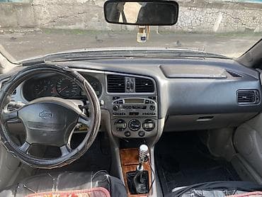 yuan plus byd: Nissan Primera: 2001 г., 1.8 л, Механика, Бензин, Седан — 3