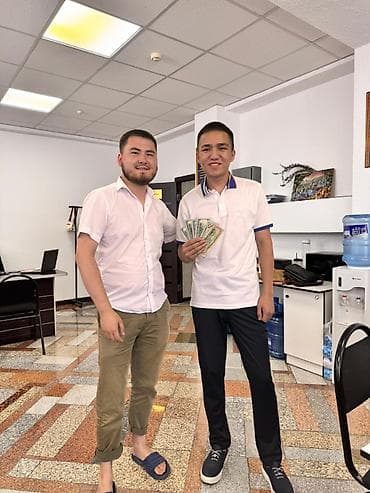 Резюмелер: Талап кылынат Сатуу боюнча менеджер, Иш тартиби: Алты күндүк, Толук жумуш күнү, Карьера жактан көтөрүлүү — 4