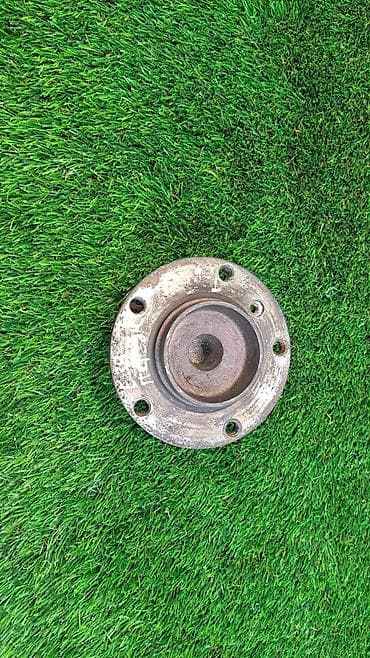 bbs bmw: Ступица переднего колеса е39 1 093 427 год 2002 в отличном — 3