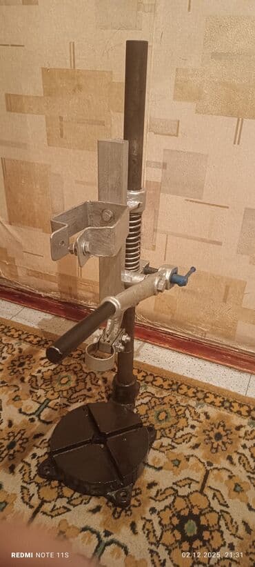 мини генератор: Продаю инструменты:Точило, двигатель на 220 в,180 вт,2800 оборотов — 16