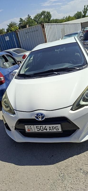 wuling mini ev: Toyota Aqua: 2016 г., 1.5 л, Вариатор, Гибрид, Хэтчбэк — 6
