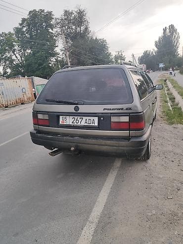 сокулук селекция: Volkswagen Passat Variant: 1992 г., 1.8 л, Кол менен иштөөчү, Бензин, Универсал — 3