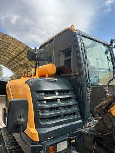 полировычный машынка: Экскаватор, Hyundai, 2017 г., Колесный — 2