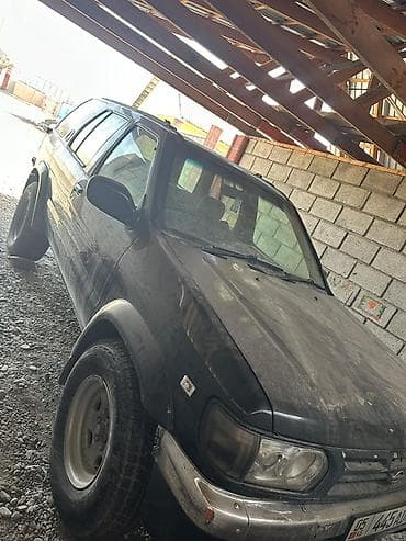 блок управления ниссан: Nissan Terrano: 1998 г., 3.3 л, Автомат, Бензин, Внедорожник — 4