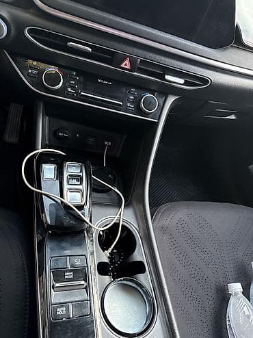byd e5: Hyundai Sonata: 2021 г., 2 л, Гибрид, Седан — 9
