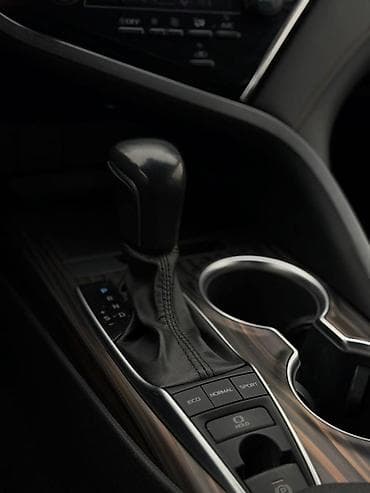 camry 5: Toyota Camry: 2020 г., 2.5 л, Автомат, Бензин, Седан — 6