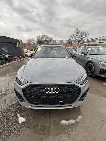 заднее стекло: Audi Q5: 2025 г., Кроссовер — 1