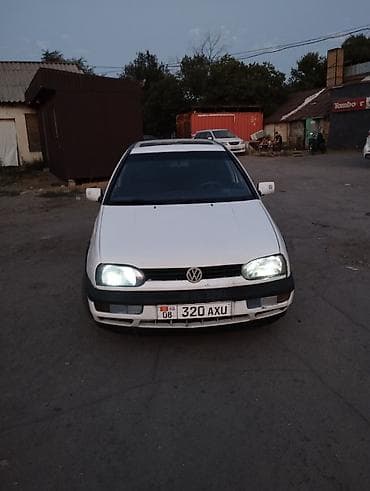 Volkswagen Golf: 1994 г., 1.8 л, Механика — 5