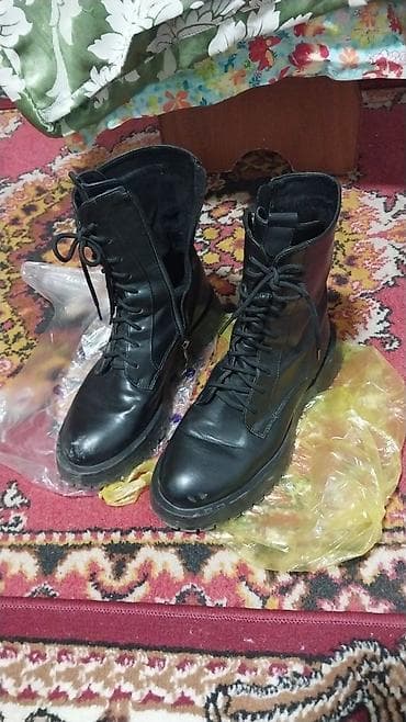 Ботинки и ботильоны: Женский деми сапоги деми есть дефект можно приклеить — 1