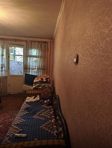 квартира 1 комнатная бишкек: 1 комната, 30 м², 104 серия, 3 этаж, Старый ремонт — 2