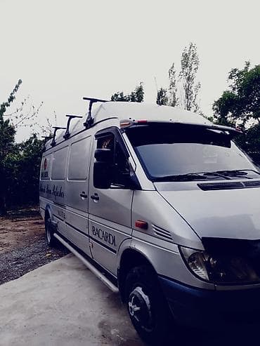 на приору: Фургон/микроавтобус Mercedes-Benz Sprinter Кызматар уй кочуру же — 1