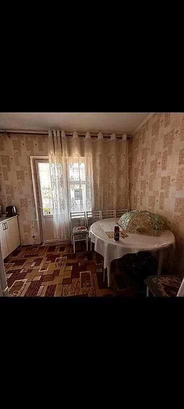 продажа дом маевка: Продаётся частный дом с участком. г Каракол ул Элебаева 135/1а - — 4
