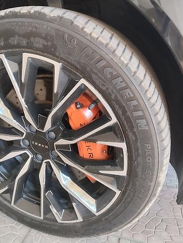 Geely: Zeekr : | 2025 г. Кроссовер — 9