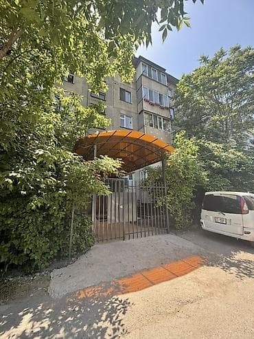 Квартиры: 3 комнаты, 58 м², 1000 мелочей (Карпинка) 104 серия, 4 этаж — 8