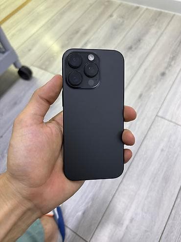 iphone 15 mini: IPhone 16 Pro, Б/у, 256 ГБ, Black Titanium, 89 % — 1